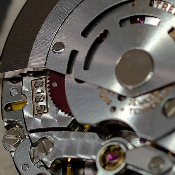 ROLEX MENS DATEJUST 16233 GOLD &STEEL BLACK DIAL FLUTED 36MM WATCH BOX & PAPERS - Picture 9 of 11